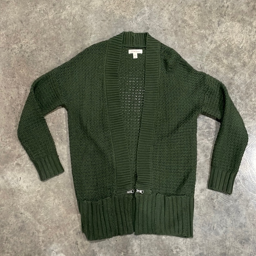 JJ Basic Sweater